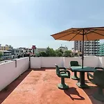 Oyo 473 Victoria Palace Lk