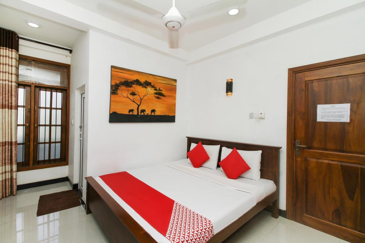 Hotel Oyo 473 Victoria Palace Lk *