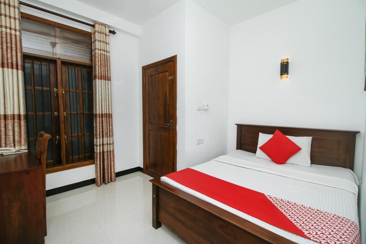 Hotel Oyo 473 Victoria Palace Lk *